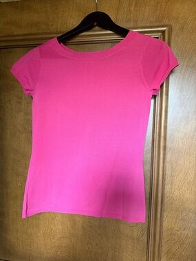 Banana Republic Hot Pink Short Sleeve Knit Tee